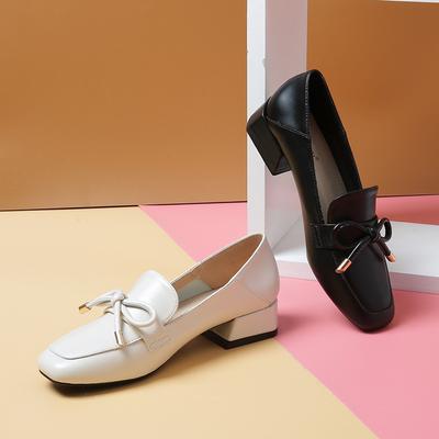 Модные одиночные туфли, женские осенние новые кожаные туфли без шнуровки в британском стиле, лоферы на массивном каблуке, женская обувь больших размеров на среднем каблуке