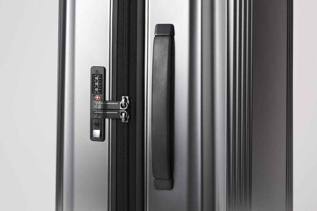 Чемодан размера M на 3 ночи 4 дня 4 ночи 5 дней 56 л Стопор колес Двойные колеса 10 лет гарантии Сделано в Японии Дорожный чемодан Дорожная сумка J5