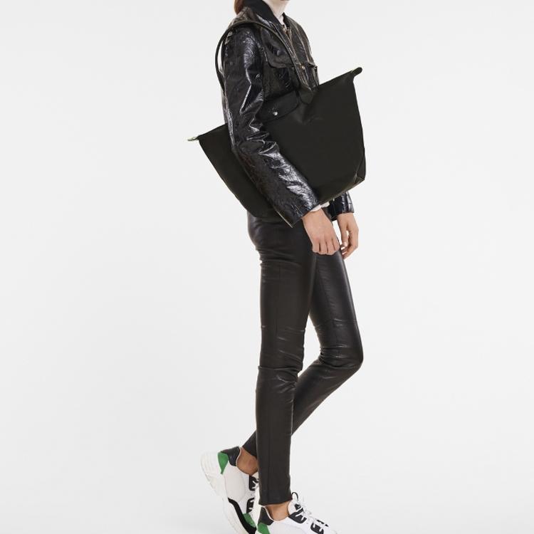 Longchamp Le Pliage Green 31 Foldable Recycled Canvas Dumpling Tote Bag Unisex Tote Bag Black 1899919001