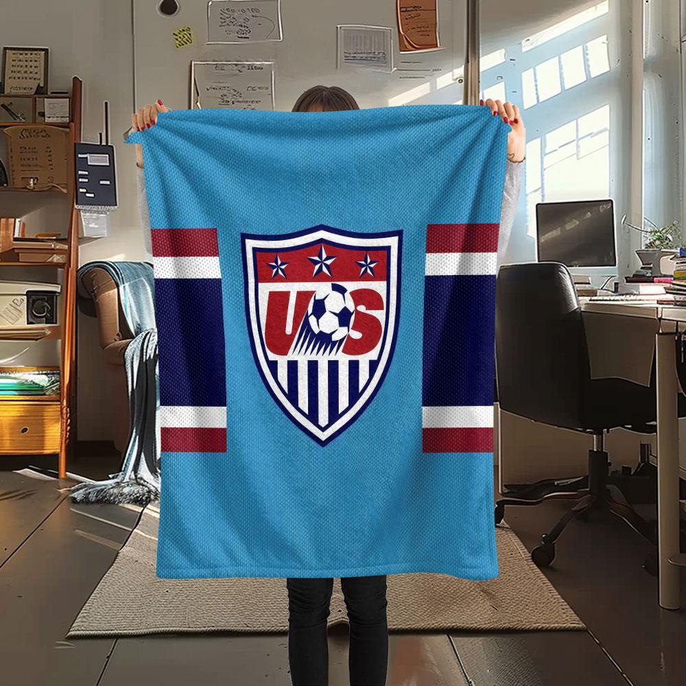 USA football Printed Flannel Blanket, soft throw for bedroom sofa, washable,soccer fan merchandise, great gift.
