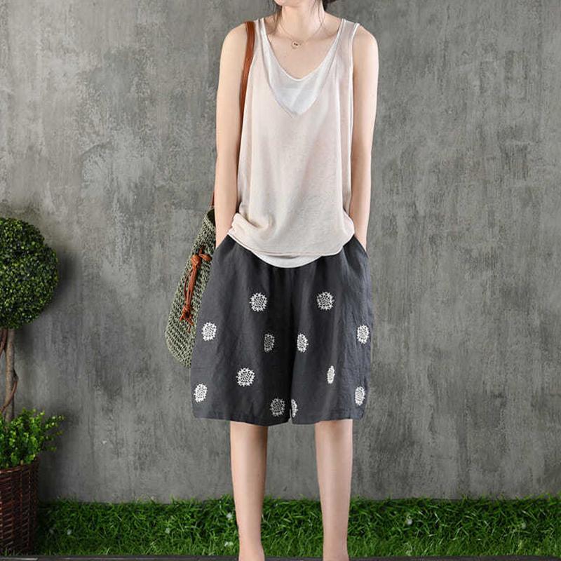Винтажные брюки с вышивкой размера плюс пять четвертей, универсальные женские широкие шорты из хлопка и льна
