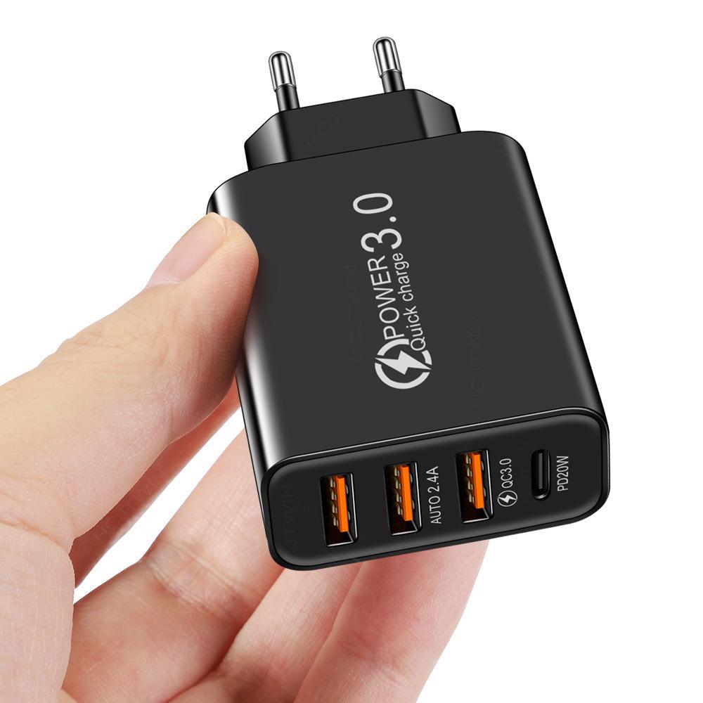 Мобильное зарядное устройство: Многопортовый дорожный адаптер 2A, 3 USB + PD Type-C