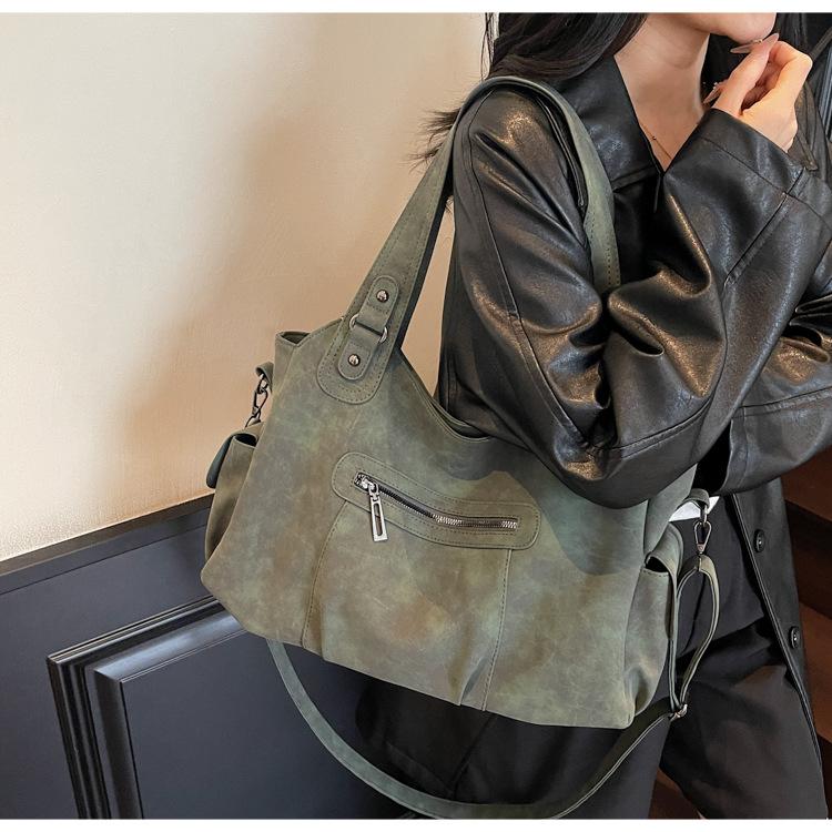Large Capacity Retro Bag Women's Autumn and Winter Versatile Casual Messenger Bag Shoulder Commuter Tote Bag