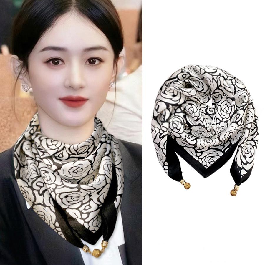 Magnetic Buckle Silk Neck Scarf: Triangle Design for Women, 70x70cm, Lightweight Spring/Summer/Autumn Accessory