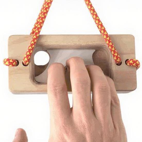 Portable Rock Climbing Grip Strength Trainer Wooden Hangboard Climbers Hand Finger Forearm Strengthener Pull-Up