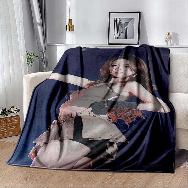 3D Printed Flannel Blanket I-ILLIT Combo K-POP Home Sofa Bed Blanket | Birthday Gift, Customizable