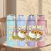1PC Mama Goose Letter Art 750ml Color Plastic Sports Water Bottle Leakproof Flip Straw Lid Suitable for Sports Office Home Use