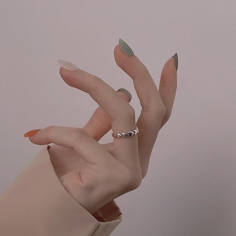 2023 Модное роскошное женское простое кольцо на указательный палец - уникальный дизайн для девушки