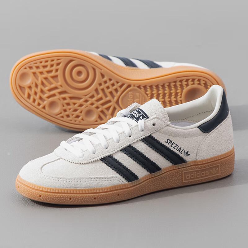 adidas Женская повседневная спортивная обувь IF6562