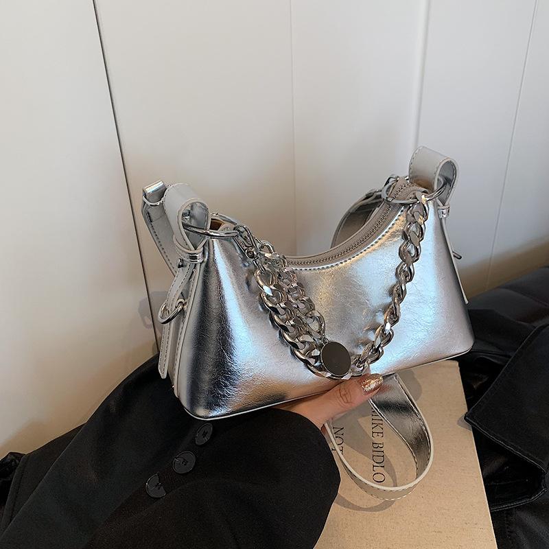 Niche baguette underarm bag women's 2025 new high-end chain handbag versatile single shoulder crossbody dumpling bag