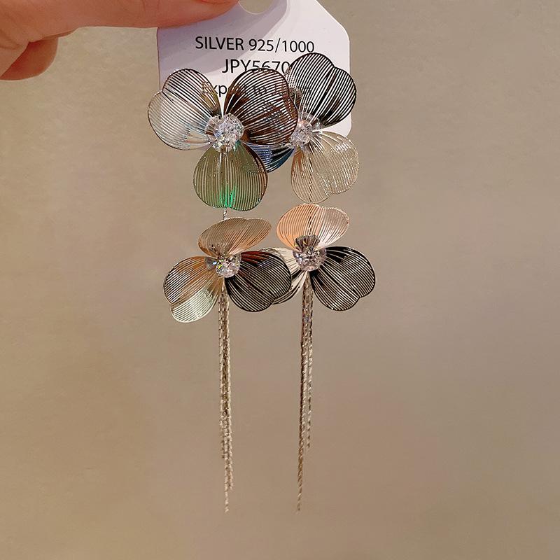 1Pair Exaggerated Unique Metal Flower Tassel Long Drop Earrings For Women Girls Personalized Earrings Daily Accessories Gifts