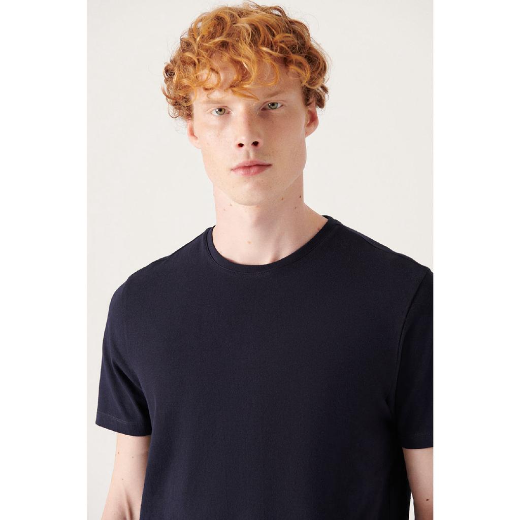 Мужская черная дышащая футболка с круглым вырезом стандартного кроя из 100% хлопка E001000