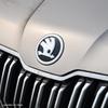 UINR6 80mm/90mm Emblem Car Front Hood Badge Rear Trunk Sticker For Skoda Fabia 2 3 Karoq Kodiaq Octavia 3 Superb 2 3 Combi Yet
