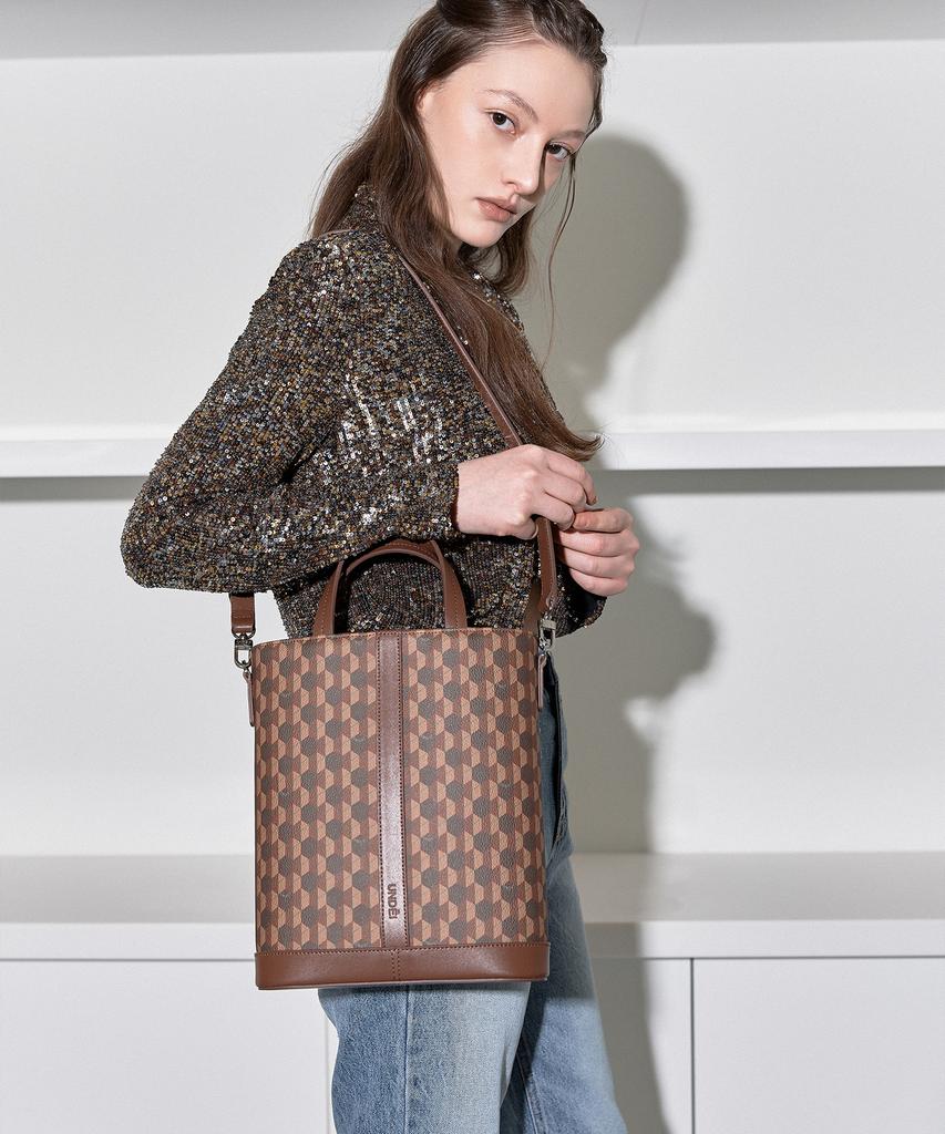 Undei Book Tote Brown