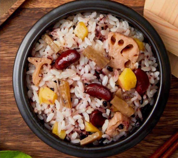 CJ Hetban Pot Cooked Root Vegetable Nutritional Rice 200g X 2 Packs