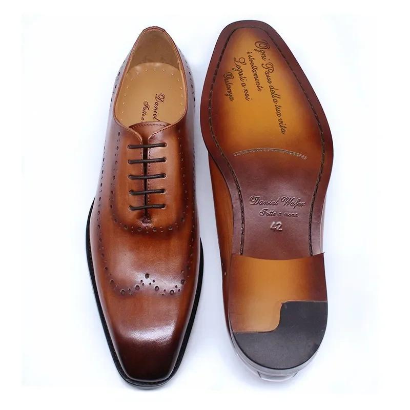 Британские мужские деловые туфли, резные модные туфли с квадратной головкой, полированные, ручной работы, из натуральной кожи, оксфорды для мужчин