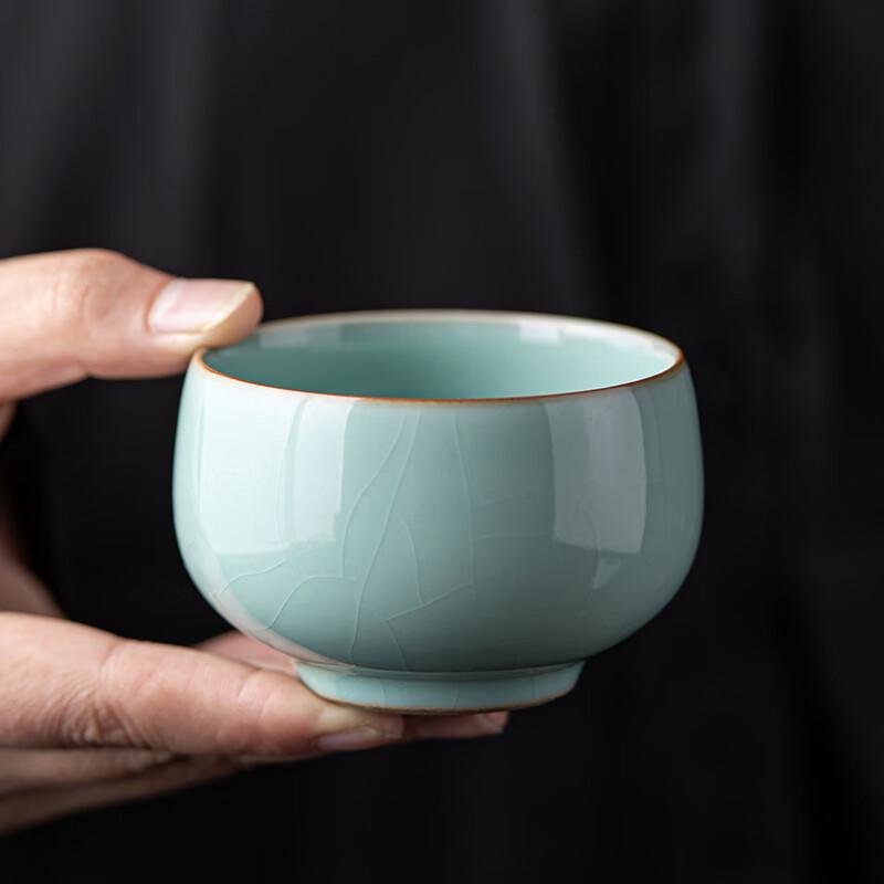 Gold-Inlaid Jade Ru Kiln Ceramic Master Tea Cup