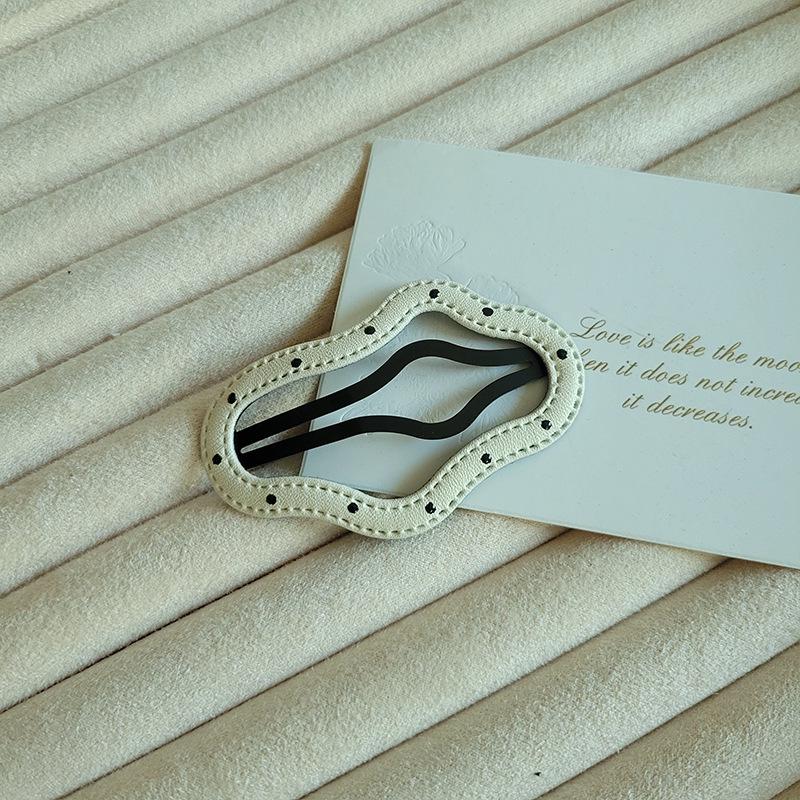 Черно-белая заколка для волос в горошек в виде звезды для женщин - Милая заколка для боковой челки, заколка-облачко, заколка для лба и непослушных волос