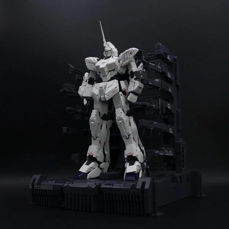 SUPA MGEX 1/100 Unicorn Восстановленная Версия Полный Комплект С Блоком Светодиодов Щитом и Клеткой Сборная Модель Фигурка-Игрушка Пазл для Мальчиков