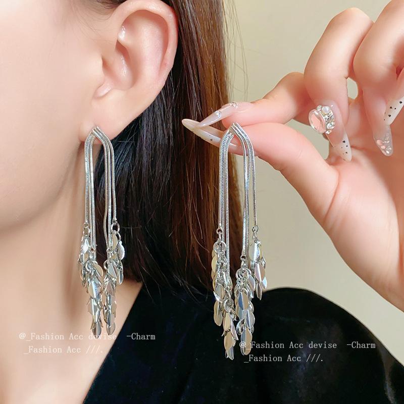 Серебряная игла легкая роскошь лист колос бахрома серьги европейские и американские высококлассные серьги модные нишевые серьги с темпераментом женские