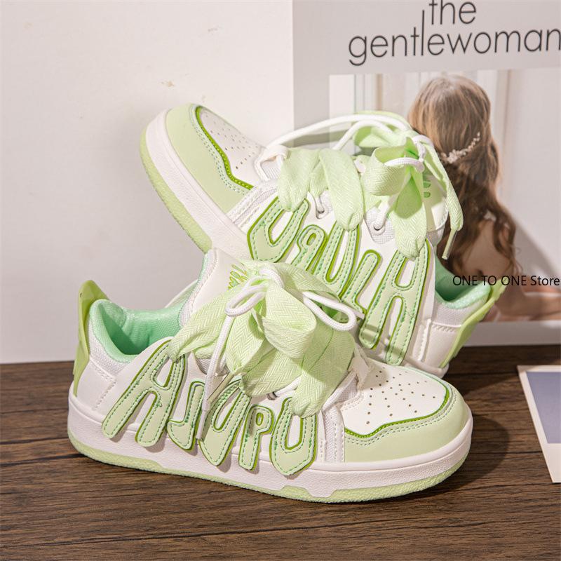 Женская обувь Мужская классическая хип-хоп обувь Y2K для скейтбординга Модные кроссовки Letters Bread для пар Студенты Спорт на открытом воздухе Повседневная обувь