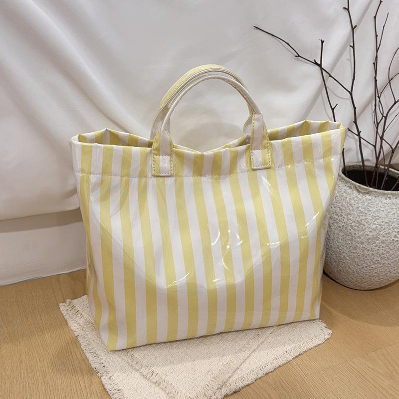 Efficient Striped Tote Bag Large Capacity Shoulder Handbag for Travel Needs