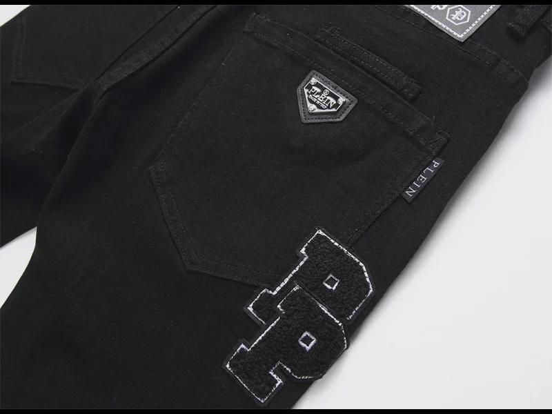 2024 г. Узкие черные вышитые джинсы-скинни для мужчин в стиле панк-стиля