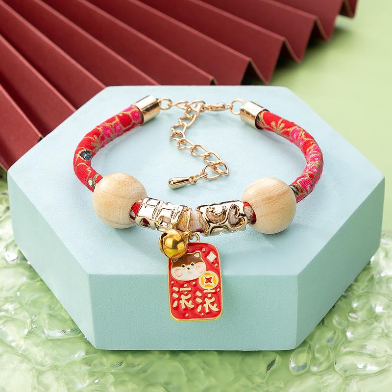 Adjustable Anti-Flea Cat Collar with Cute Bell Repellent