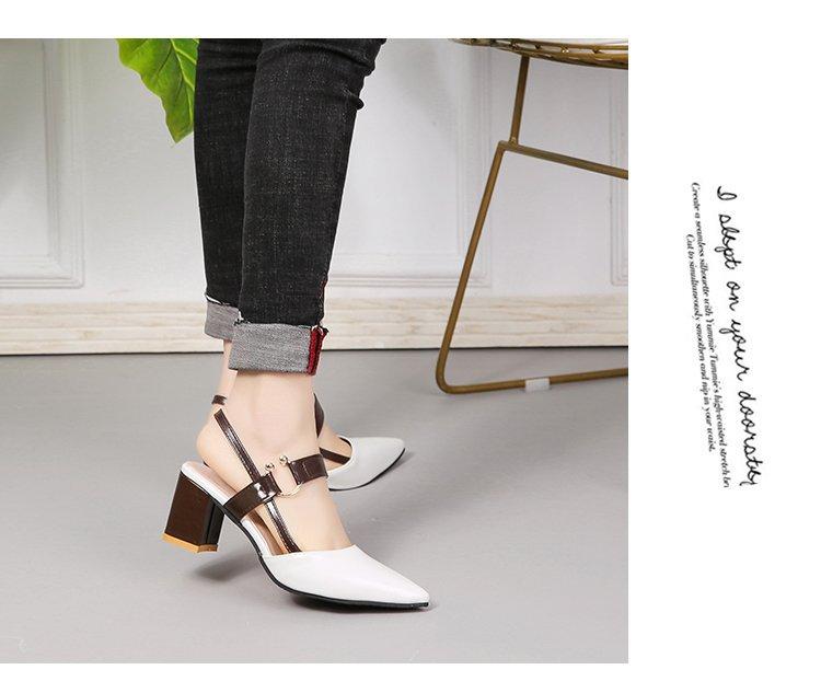 2024 Новые летние женские сандалии Мюли с острым носком на низком каблуке Модные повседневные туфли с пряжкой на толстом каблуке Женские сандалии