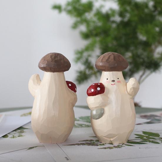 Wooden Mushroom Figurine Hand-Carved Mushroom Elf Holding A Balloon Rustic Tabletop Mushroom Decoration for Home Office Desk Shelf