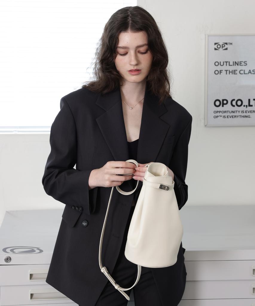 Lovecharm Agnes Sling Bag_Ivory
