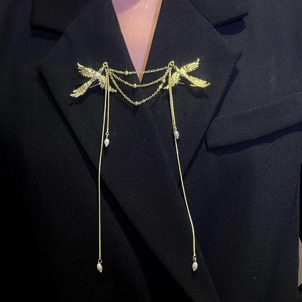 Vintage Birds Badge Pin Corsage Ornaments Chinese Style Brooch Pin Long Fringe Brooches Decor