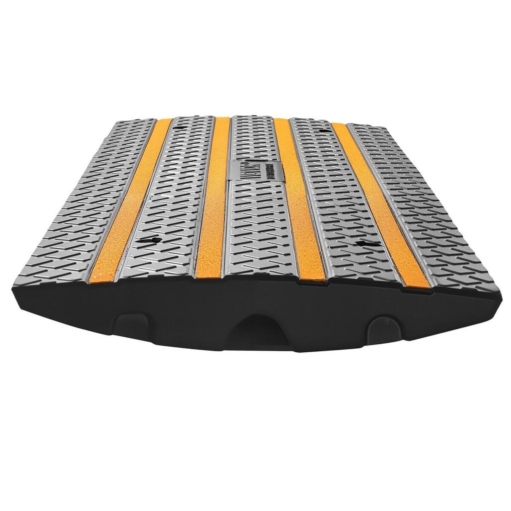 Car Driveway Rubber Curb Ramp, 15 Tons Load Capacity, 66 mm Rise Curbside Bridge Ramp with Yellow Reflective Strips, Suitable for Loading Dock,