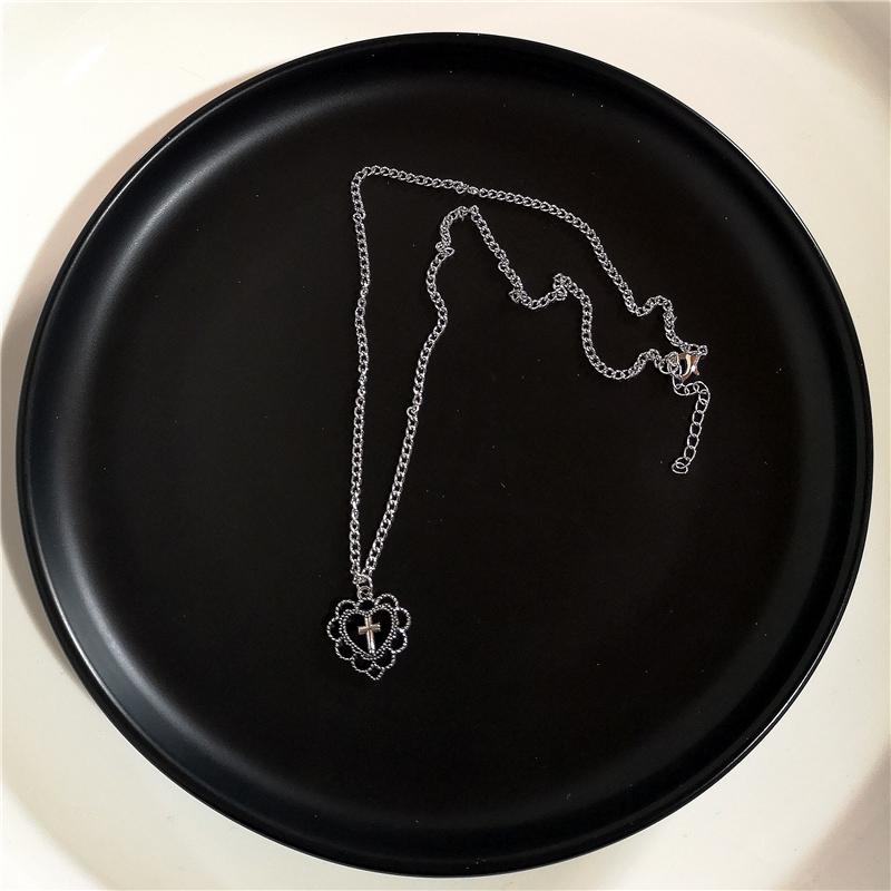 Винтажное ожерелье-чокер с жемчугом, любовью, бабочкой, пауком, ожерелье для мужчин и женщин, готическое ожерелье в стиле хип-хоп с крестом и луной, длинные ювелирные изделия на Хэллоуин