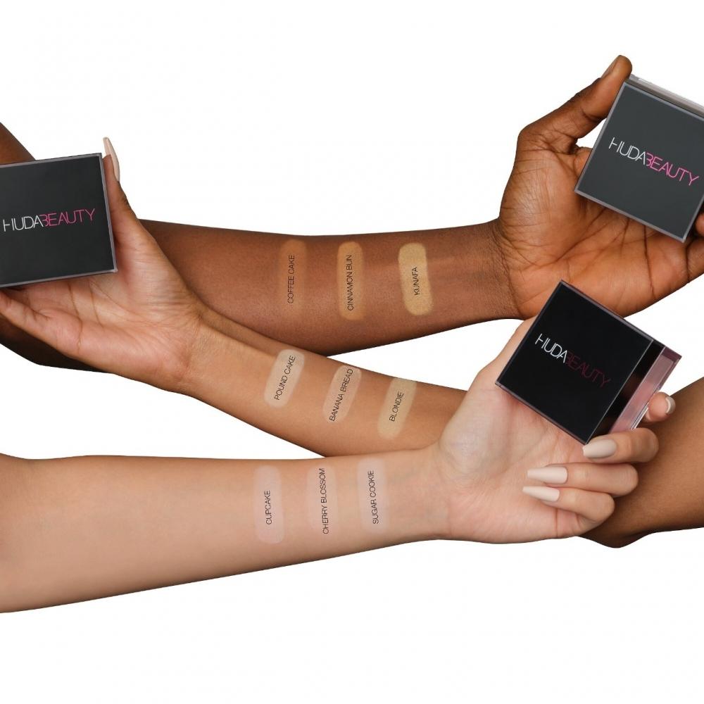 Huda Beauty Пудра для запекания и фиксации Easy Bake Loose 0,71 унции 20 г Sugar Cookie