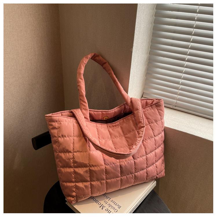 Новая универсальная сумка-тоут из ромбовидного хлопка, повседневная модная сумка через плечо, мягкая текстура, большая вместимость, сумка-облако под мышками