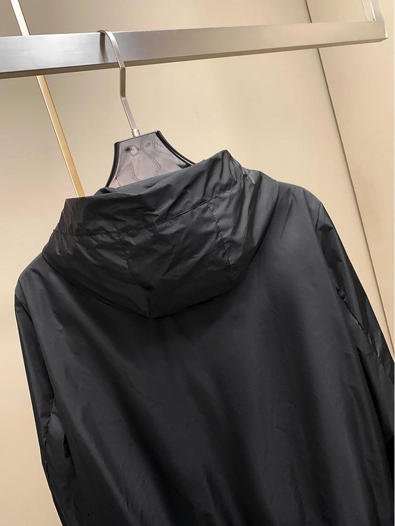 Мужская тонкая модная куртка на весну 2024 года - европейский стиль