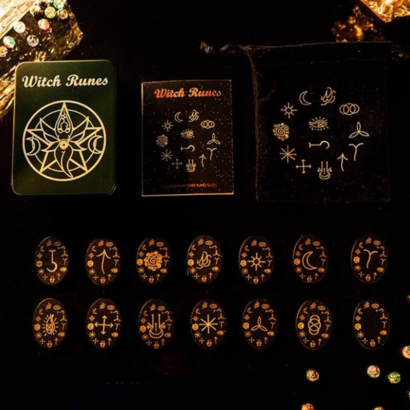 Руны из массива дерева для гаданий, колдовства, ксилографические оракулы скандинавской мифологии