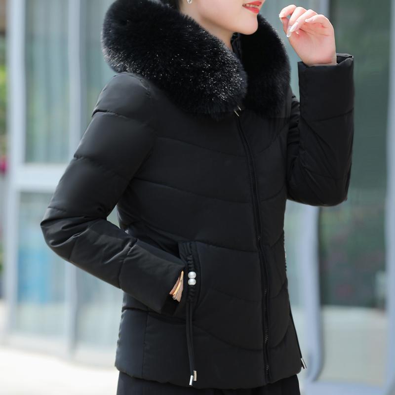 Fashion Winter Short Coats Female Parkas Hooded Faux Fur Collar Lady Jackets Thick Warm Outerwears