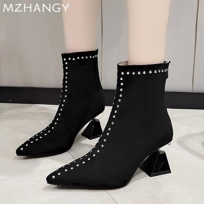 Женские замшевые ботильоны с острым носком, элегантные туфли на среднем каблуке, женская обувь 2025 года, зимние дизайнерские туфли-лодочки, ботинки челси, женские ботинки