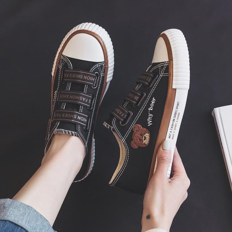 Эластичная лента Bear Низкие парусиновые туфли Женские весенние новые однопедальные ленивые туфли Повседневные студенческие резиновые туфли Обувь для сноуборда