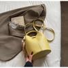 Popular Temperament Portable Bucket Bag 2025 Spring New High-end Messenger Bag Popular Fashion Women's Shoulder Bag