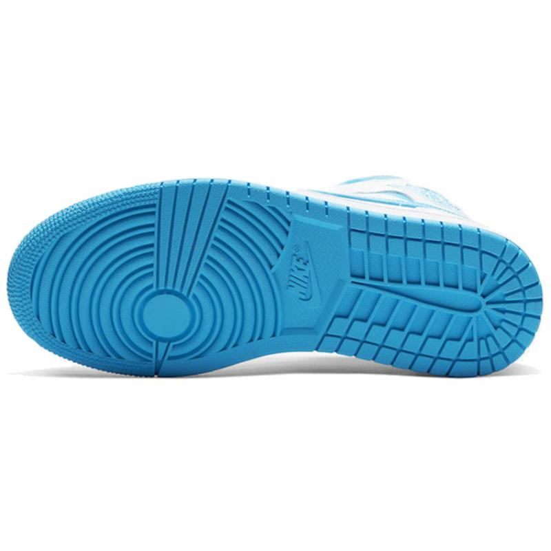 Женские кроссовки Air Jordan 1 Mid 'UNC' Jordan BQ6472-114