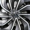 O1 Наклейка на диск автомобиля Для VOLKSWAGEN VW 4 шт. Подходит для новых колпаков Volkswagen - New Lavida, Passat, Tacqua, Tiguan L - Зеркальный блеск