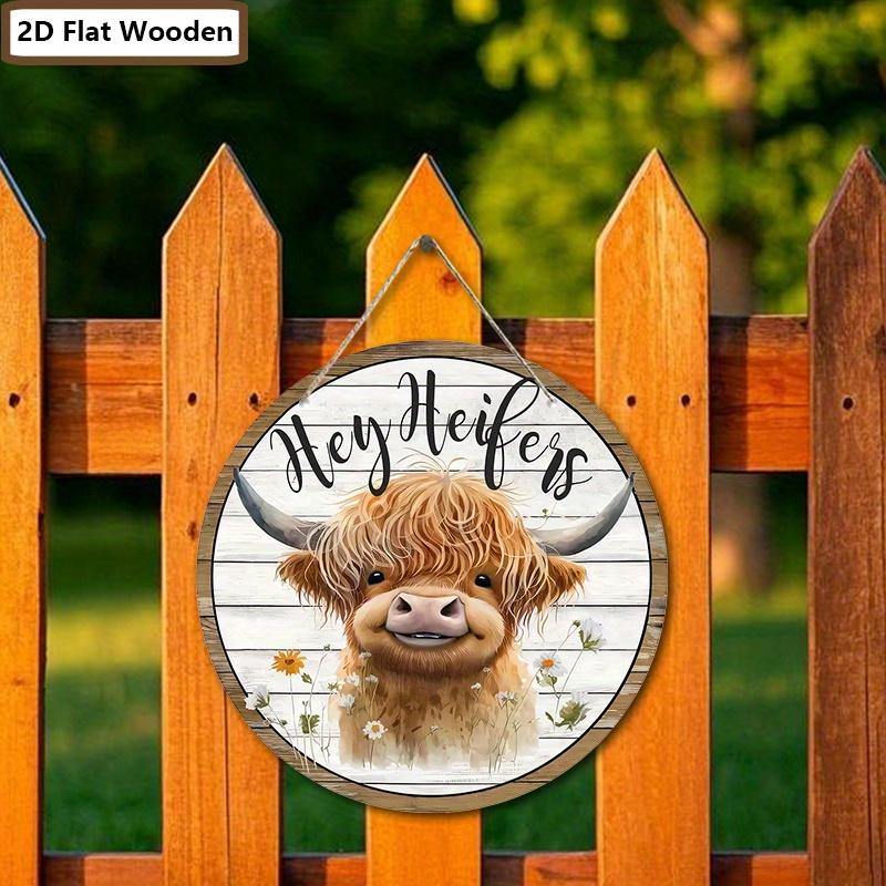 Wooden Welcome Sign with Highland Cattle Design - Rustic Decorative Plaque for Farmhouse, Front Door, Porch, Holiday Decorations