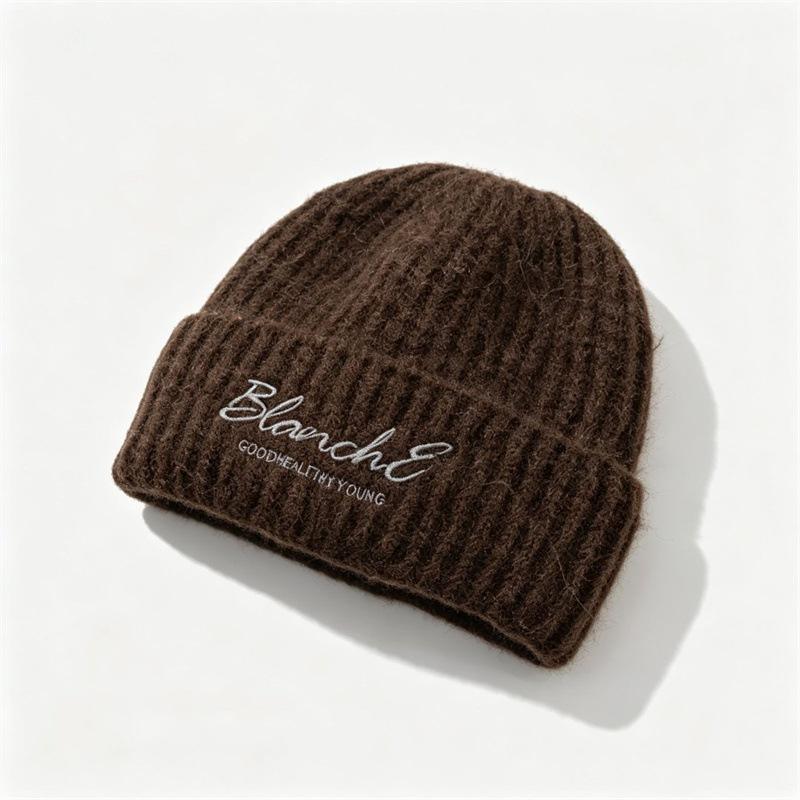 Knitted cold hat autumn and winter new sweet and cute big head circumference wool hat warm face small ear hat children