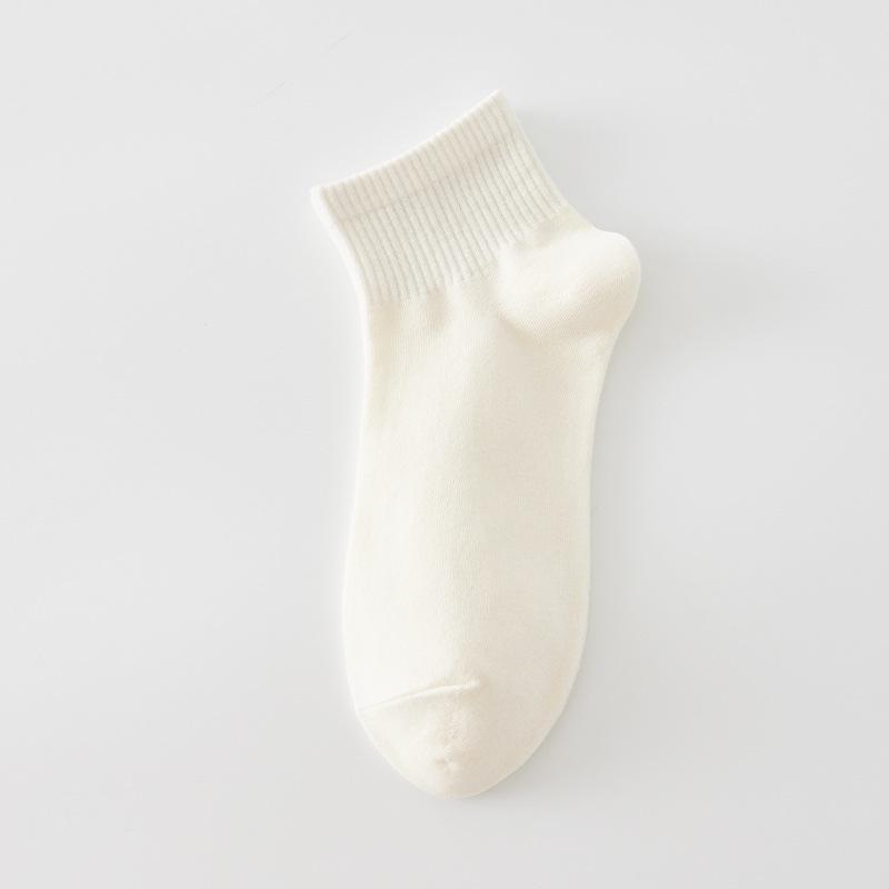 Белые женские тонкие летние носки из дышащего хлопка с низким вырезом