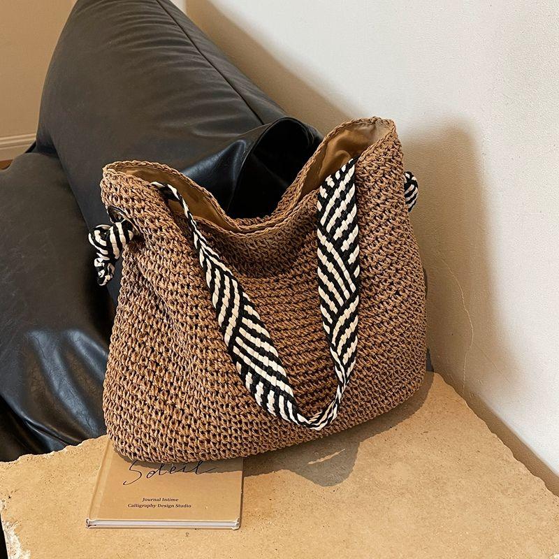 Idle Style Large Capacity Straw Woven Bag Women's Seaside Vacation Weaving Shoulder Bag Internet Celebrity Minimalist Fancy Tote Bag