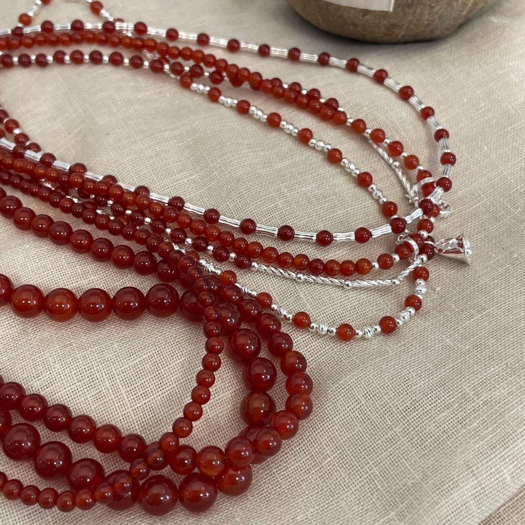 Ticky Корейское Высококачественное Серебро S925 Красный Агат Ожерелье для Женщин - Простое, Элегантное Рождественское и Новогоднее Подарок