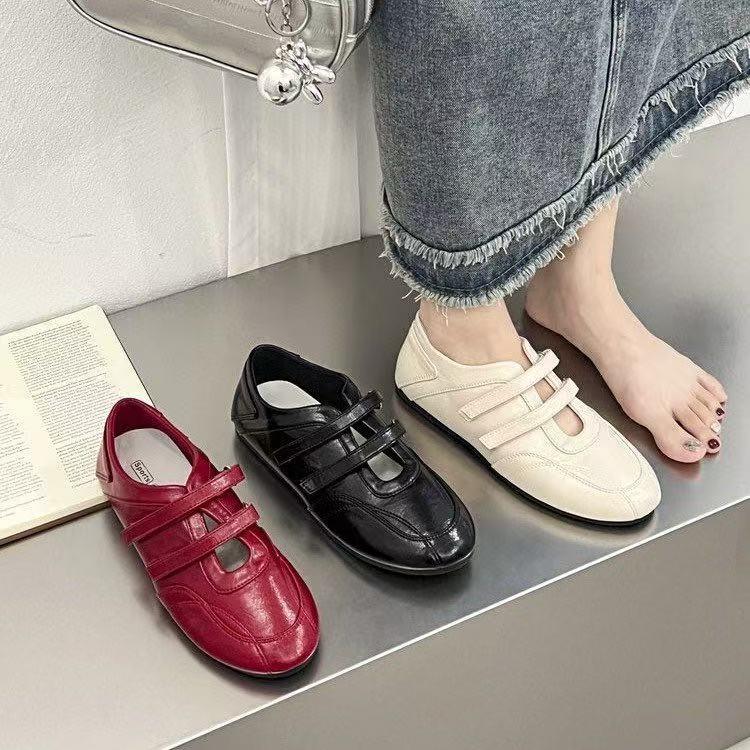 Fashion Vintage French Woman Shoe Spring New Round Flat Shoes Fashion Mary Jane Shoes Versatile Women Casual Shoes Anti Slip Ballet Shoe